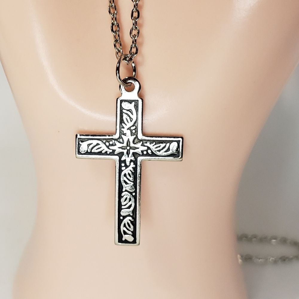 Silver cross pendant with chain